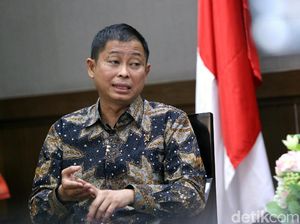 Selamatkan Rupiah, Pemerintah Tunda Proyek Kelistrikan 15.200 MW Selamatkan Rupiah, Pemerintah Tunda Proyek Kelistrikan 15.200 MW