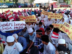 Laskar Santri di Malang Deklarasi Dukung Jokowi 2 Periode