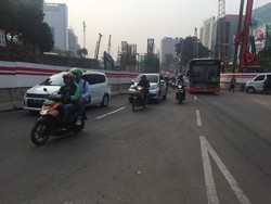 Alasan Polisi Belum Tilang Pelanggar Ganjil Genap di Jl MT Haryono