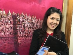 Mendalami Isi Kepala Para Artis yang Nyaleg Lewat PDIP