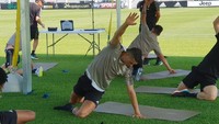 Latihan ini diikuti oleh sedikit pemain karena sebagian besar pemain Juventus sedang menjalani tur pramusim di Amerika Serikat. Foto: Twitter @juventusfc