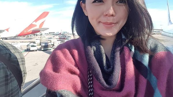 Gaya Kulineran Merry Riana yang Sering Diselipi Kalimat Motivasi