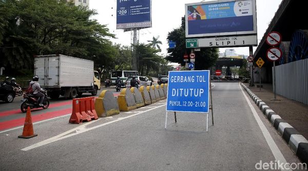 Simulasi Penutupan Pintu Tol Jelang Asian Games