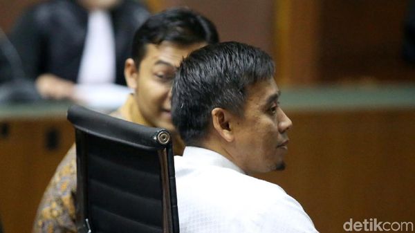 Sidang Perdana Eks Pejabat Kementan soal Korupsi Pupuk