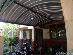 Ini Kata Sekuriti Perumahan Soal Video Viral Suami Ditabrak Istri