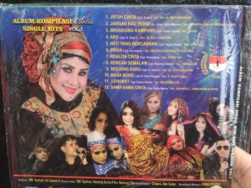 Perkara Lengket Mega Makcik dengan Elvy Sukaesih Akan Disidangkan Perkara Lengket Mega Makcik dengan Elvy Sukaesih Akan Disidangkan