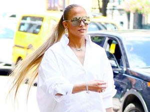 Jennifer Lopes-Alex Rodriquez Disarankan Nikah Drive Thru Imbas Corona Jennifer Lopes-Alex Rodriquez Disarankan Nikah Drive Thru Imbas Corona