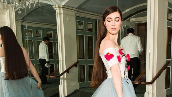 Foto: Sosialita Cantik dari New York yang Disebut Mirip Snow White