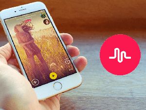 Gabung ke Tik Tok, Siapa Musical.ly?