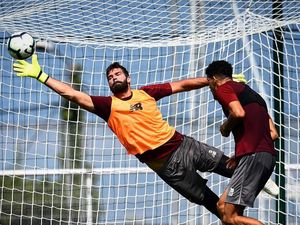 Bagaimana Adaptasi Alisson di Liverpool?