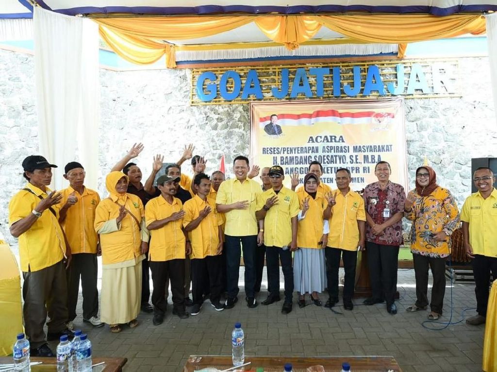 Bamsoet Minta Masyarakat Kebumen Jaga Keindahan Gua Jatijajar Bamsoet Minta Masyarakat Kebumen Jaga Keindahan Gua Jatijajar
