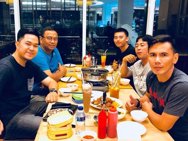 Intip Momen Asyik Kulineran Septian Nugraha dengan Fatin Sidqia Lubis