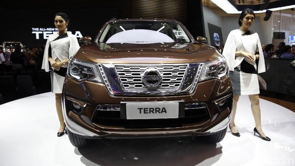Tampang Sangar Nissan Terra Sang Penantang Fortuner