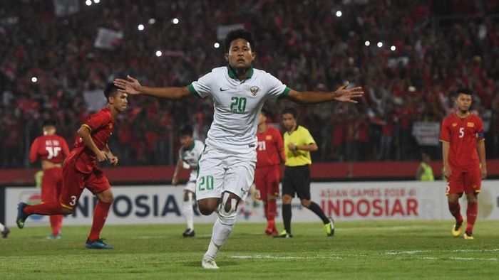 Bagus Kahfi jadi top skor Piala AFF U-16 2018 dengan 12 gol (Zabur Karuru/Antara Foto) Bagus Kahfi jadi top skor Piala AFF U-16 2018 dengan 12 gol (Zabur Karuru/Antara Foto)