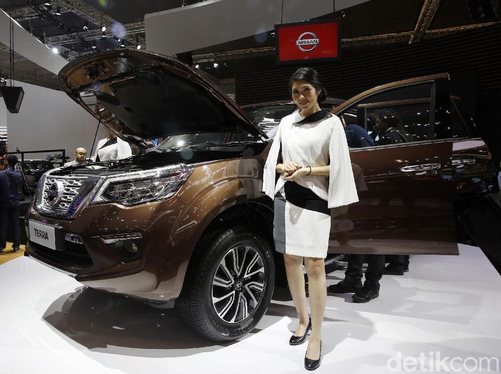 Jelang Akhir Tahun, Nissan Potong Harga Hingga Rp 60 Juta Jelang Akhir Tahun, Nissan Potong Harga Hingga Rp 60 Juta