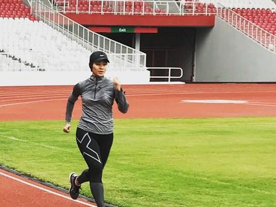 Foto: Cadas, Presenter Cantik Alya Rohali Suka Olahraga Lari