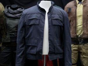 Jaket Star Wars Diperkirakan Bakal Laku Dilelang Rp 19 Triliun