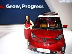 Simpel dan Imut, Mobil Listrik Wuling Curi Perhatian di GIIAS