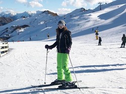 Liburan ke Selandia Baru, Nia Ramadhani Main Ski di Sini