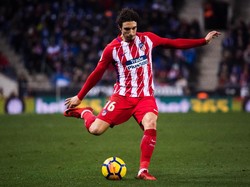 Bek kanan Atletico Madrid, Sime Vrsaljko, baru saja dipinjam dan akan jadi andalan di pos itu menggeser Danilo DAmbrosio. Inter akan mempermanenkan Vrsaljko musim depan dengan banderol sekitar 17,5 juta euro. (Alex Caparros/Getty Images)
