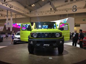 GIIAS 2018: Suzuki Pengin Banget Produksi Jimny di Indonesia GIIAS 2018: Suzuki Pengin Banget Produksi Jimny di Indonesia