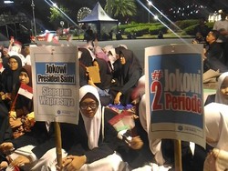 Santri Alaska Doa Bersama di Depan Istana Dukung Jokowi 2 Periode