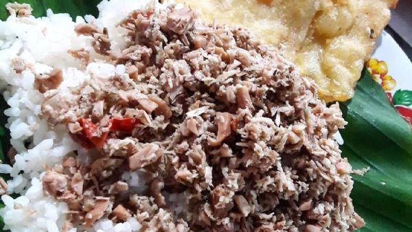 Sedep Tenan! Nasi Megono Gurih Pedas  Plus Tempe Goreng Buat Sarapan