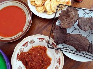 6 Makanan Khas Sungai Penuh, Ada Lemang dari Kantong Semar yang Lezat 6 Makanan Khas Sungai Penuh, Ada Lemang dari Kantong Semar yang Lezat