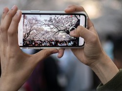 Selain Kamera, Baterai Juga Jadi Pertimbangan Saat Beli Ponsel