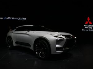 Mitsubishi Pamer SUV Listrik nan Pintar