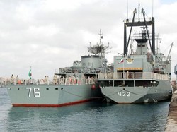 Bersitegang dengan AS, Iran Gelar Latihan Angkatan Laut di Teluk