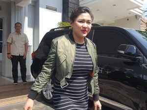 Ingin Majukan Daerah Asal, Vicky Shu Nyaleg di Cilacap