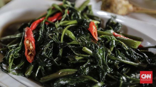 Salah satu kuliner Cah kangkung RM Sri Melayu. Kamis, 25 Juli 2018. CNNIndonesia/Adhi Wicaksono.