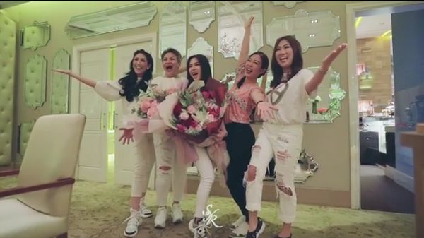 Selamat Ulang Tahun Syahrini!