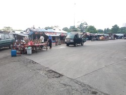 PKL di Terminal Depok Berharap Diberi Lahan Relokasi