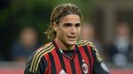 Flip-Flop Nomor 9 di AC Milan