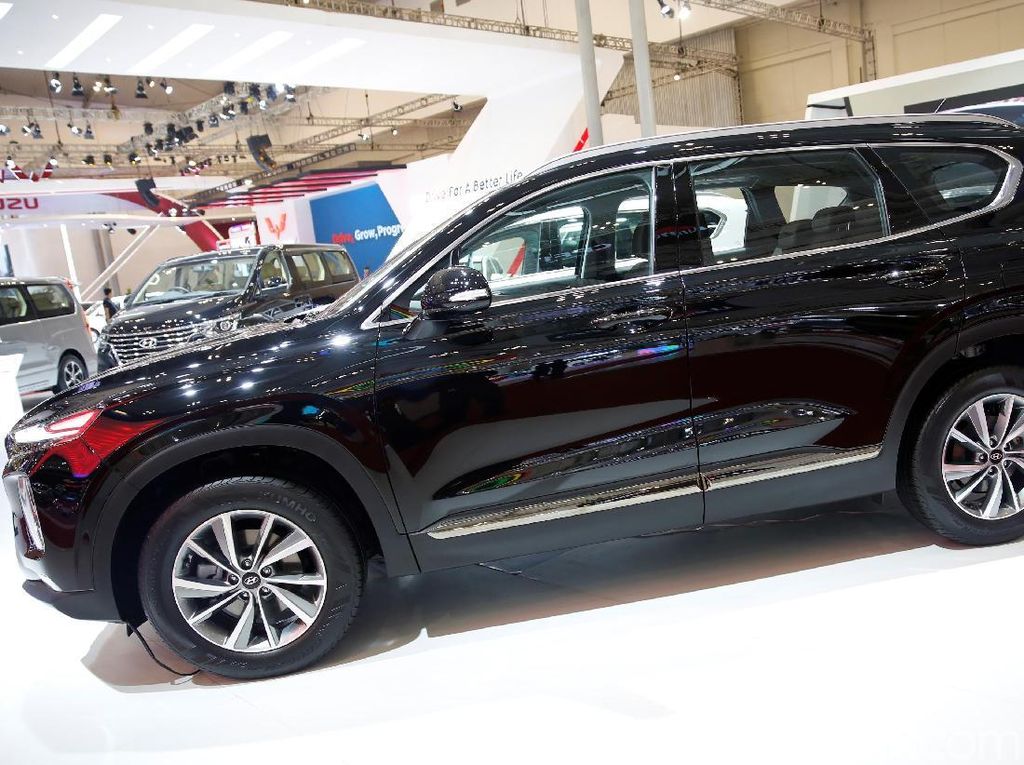 GIIAS 2018: SUV Korea Ini Ganteng Juga GIIAS 2018: SUV Korea Ini Ganteng Juga