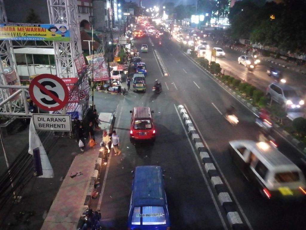 Duh, Banyak yang Julid dengan Lagu Penghibur Pengendara di Depok Duh, Banyak yang Julid dengan Lagu Penghibur Pengendara di Depok