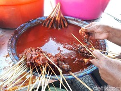 Manis Pedas Sate Rembiga Khas Lombok