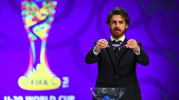 Pablo Aimar promosi menjadi asisten pelatih timnas senior Argentina.