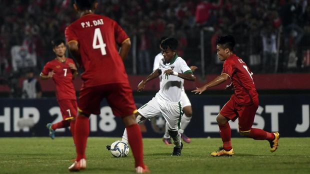 Timnas Indonesia U-16 mengalahkan Vietnam pada laga terakhir Grup A.