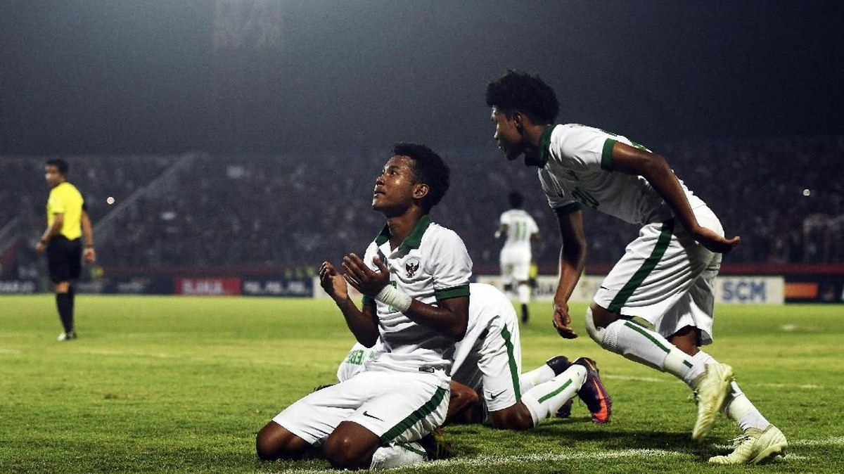 Timnas Indonesia U-16 akan berhadapan dengan Malaysia di semifinal Piala AFF U-16 (ANTARA FOTO/Zabur Karuru)