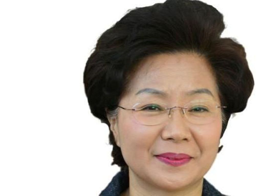 Pendeta Perempuan Korea Ditahan Usai Sandera Ratusan Pengikutnya di Fiji Pendeta Perempuan Korea Ditahan Usai Sandera Ratusan Pengikutnya di Fiji