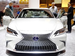 Wow! Booth Lexus Habiskan Rp 15 Miliar, Apa Saja Isinya?