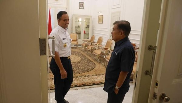 Foto: Anies Ajak JK Lihat Kantornya di Balai Kota