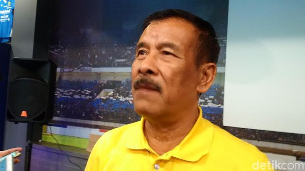 Umuh Muchtar, manajer Persib Bandung 