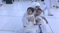 So Sweet! Kedekatan Syahrini dengan 2 Keponakan Kesayangannya