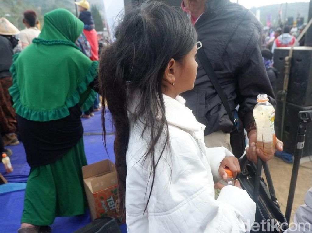 Cerita Dua Anak Gimbal dari Jawa Barat, Orangtua Sempat Bingung Cerita Dua Anak Gimbal dari Jawa Barat, Orangtua Sempat Bingung