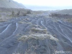 Suhu Ekstrem di Bromo, PVMBG Imbau Wisatawan Bawa Jaket