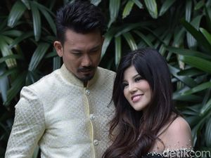 Denny Sumargo Terpuruk hingga Yakin Melamar si Pengusaha Tajir Denny Sumargo Terpuruk hingga Yakin Melamar si Pengusaha Tajir